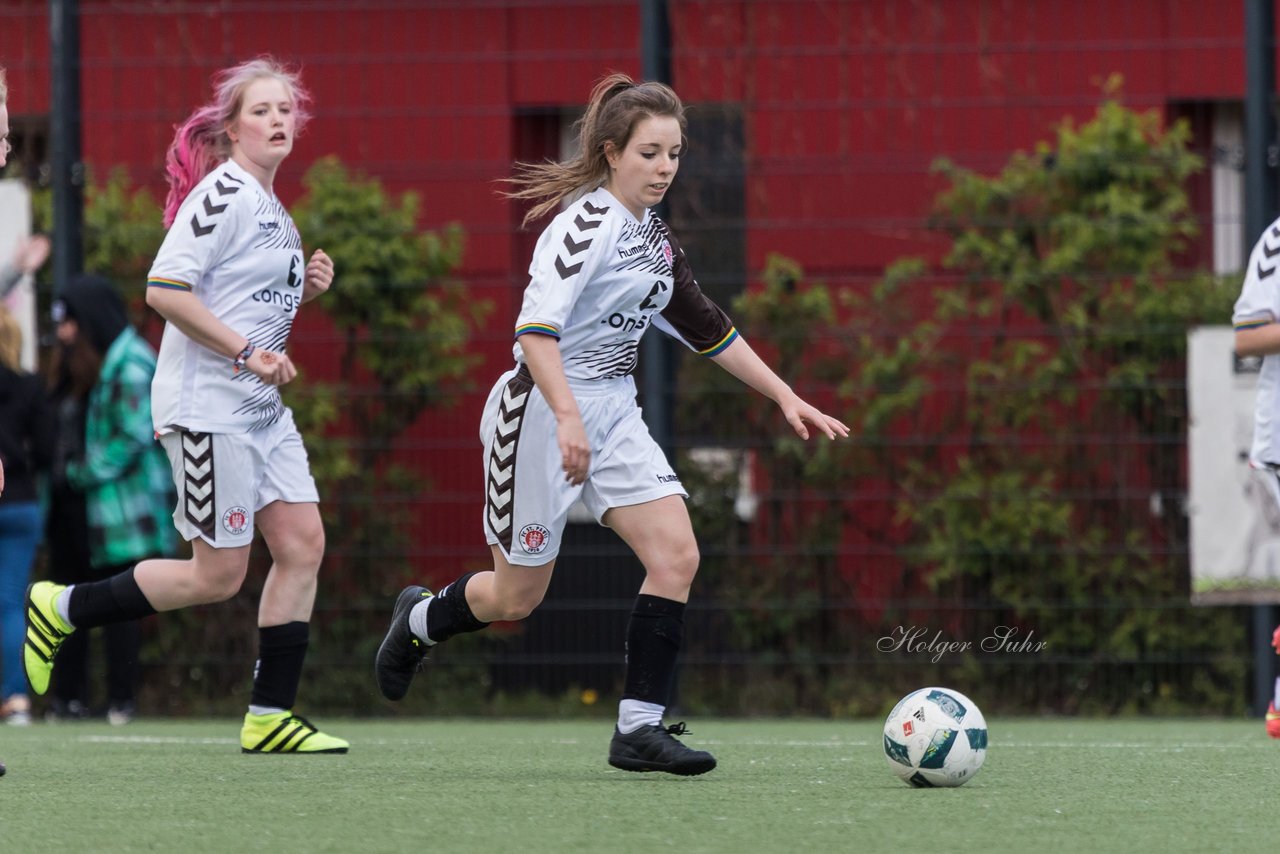 Bild 109 - B-Juniorinnen St.Pauli - C-Juniorinnen SV Steinhorst : Ergebnis: 1:2